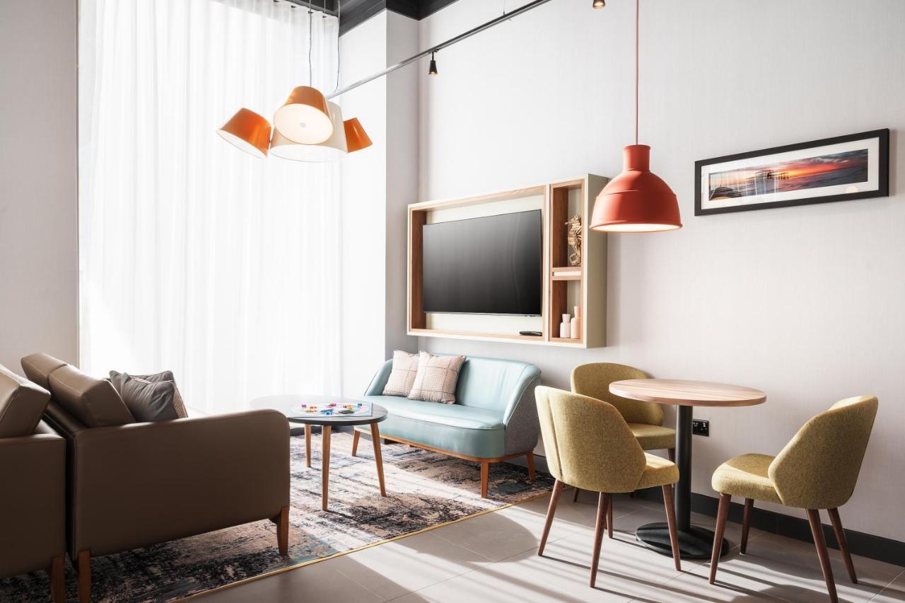 Staybridge Suites Brighton By Ihg Extérieur photo