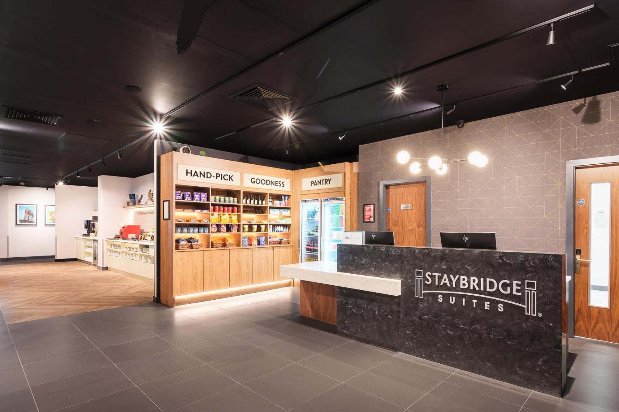 Staybridge Suites Brighton By Ihg Extérieur photo